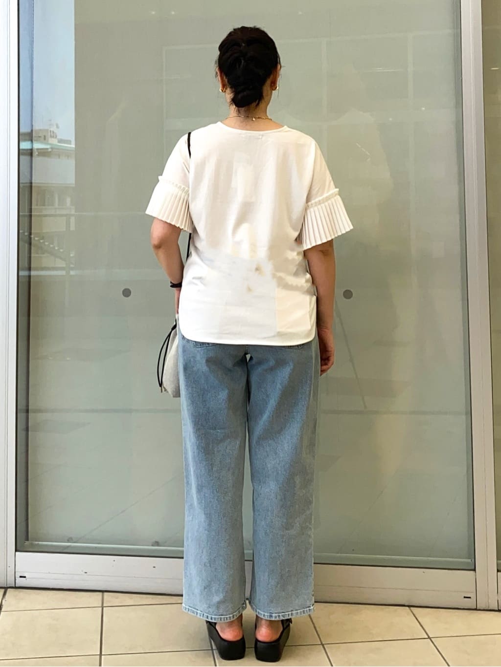 Jeanさんの「OPAQUE.CLIP｜プリーツスリーブドッキングトップス【洗濯機洗い可】」を使ったコーディネート