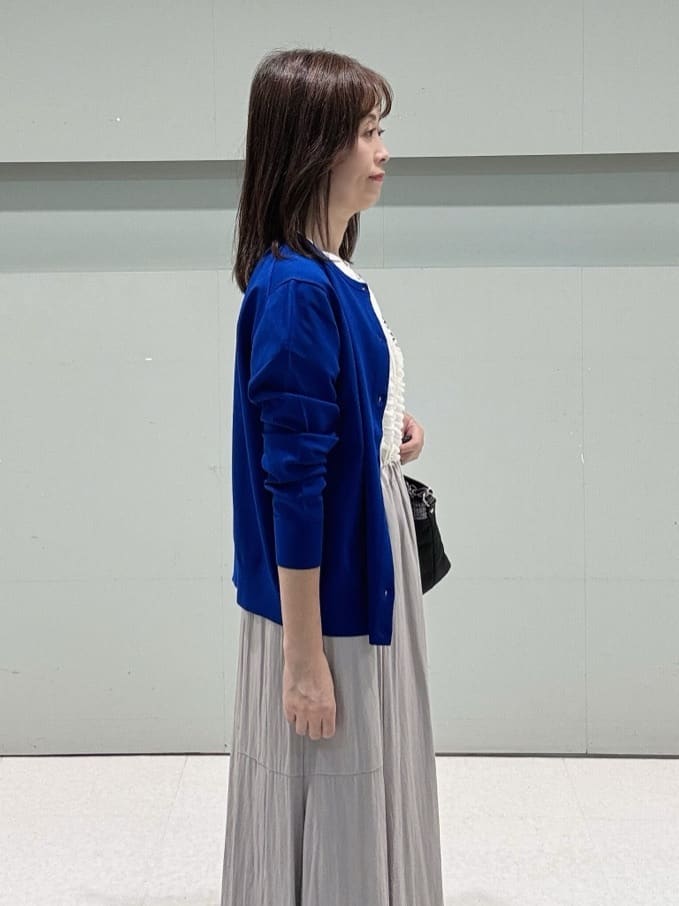 makiさんの「UNTITLED｜【洗える/1枚で着映え】ソフト裾フレアスカート」を使ったコーディネート