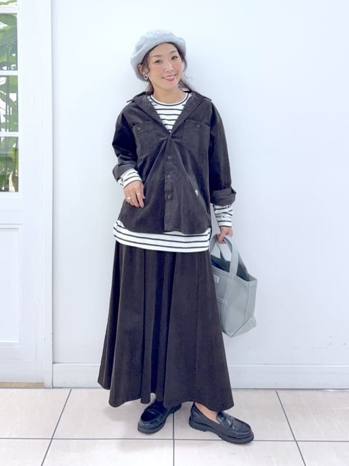 Osawaさんの「Dessin｜【選べる首元デザイン/洗える】クルーネックロングTシャツ」を使ったコーディネート