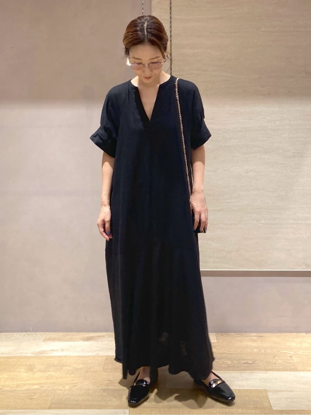 たけねぇさんの「OPAQUE.CLIP｜レーヨン麻キーネックワンピース【洗える】」を使ったコーディネート