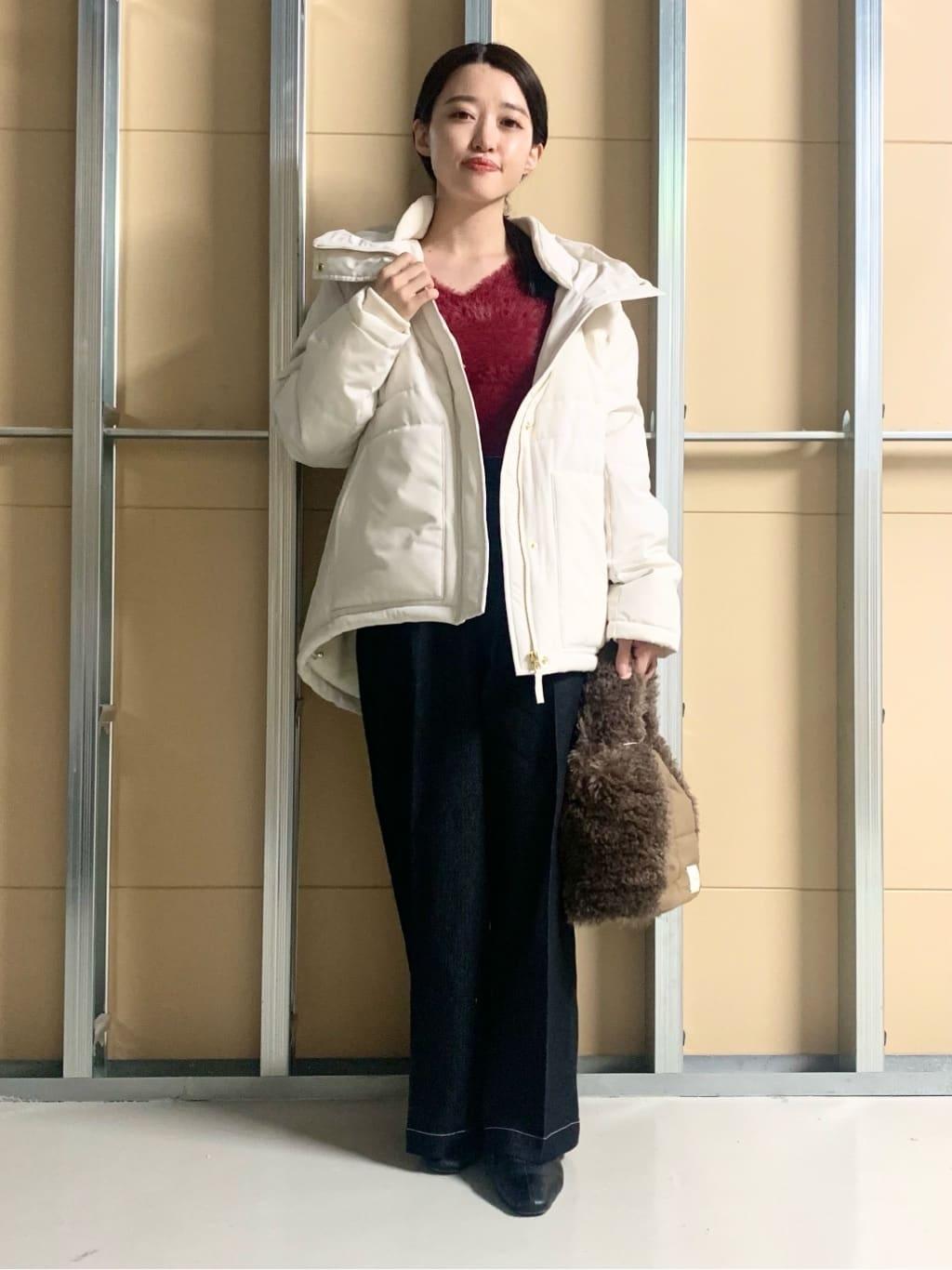 sahoさんの「THE SHOP TK｜【すっきり見えシルエット】上品ふわもこ中綿ブルゾン」を使ったコーディネート