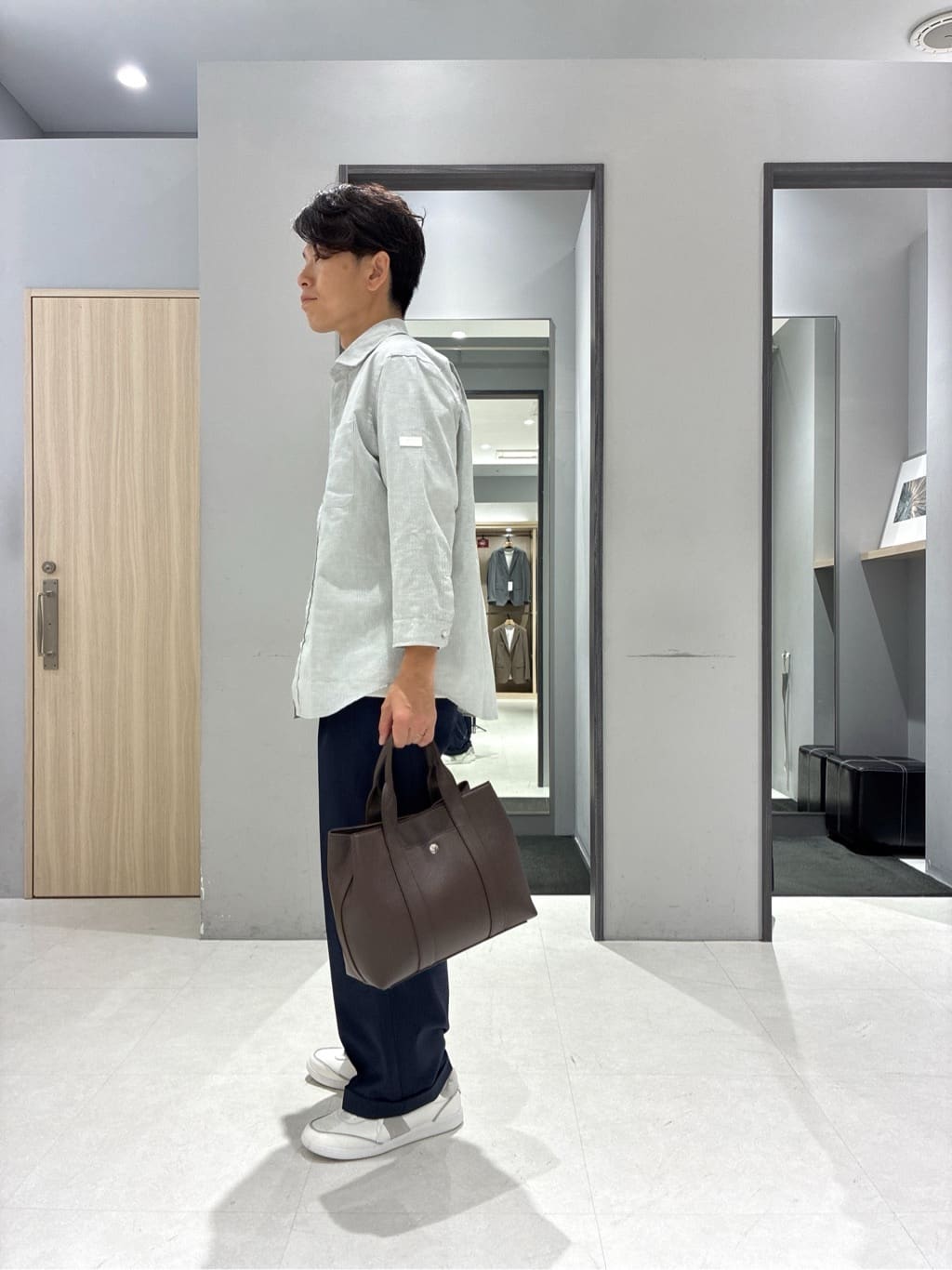 わいずみさんの「TAKEO KIKUCHI｜【抗菌防臭／5サイズ展開】ハイゲージポンチ Tシャツ」を使ったコーディネート