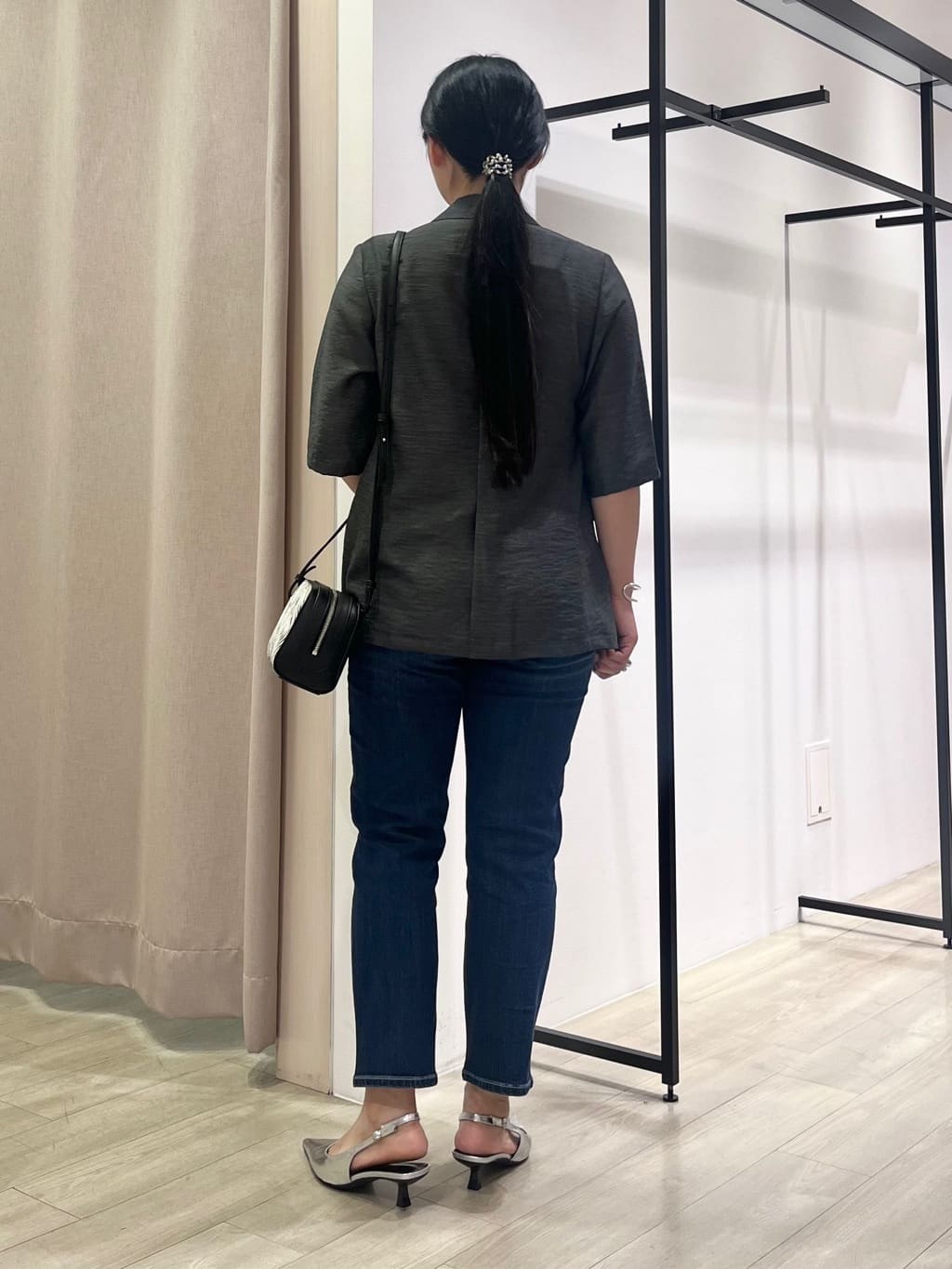 hasuさんの「INDIVI｜ライトダブルジャケット」を使ったコーディネート
