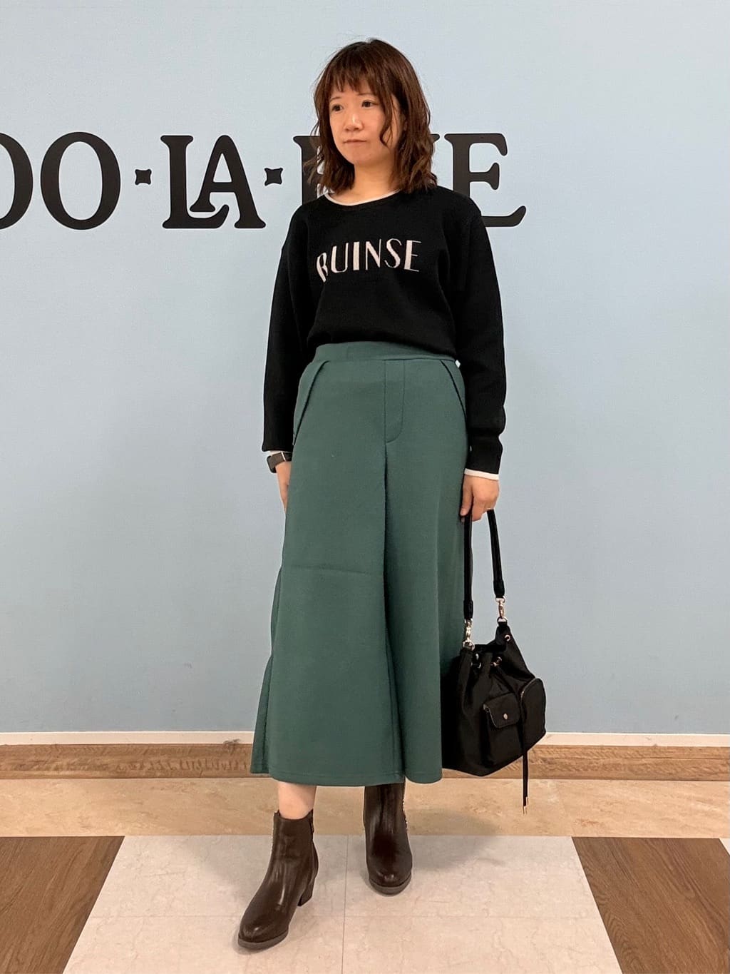 Naaatsuさんの「SHOO･LA･RUE｜【洗濯機可】美脚見え あったか圧縮ニット ガウチョパンツ」を使ったコーディネート