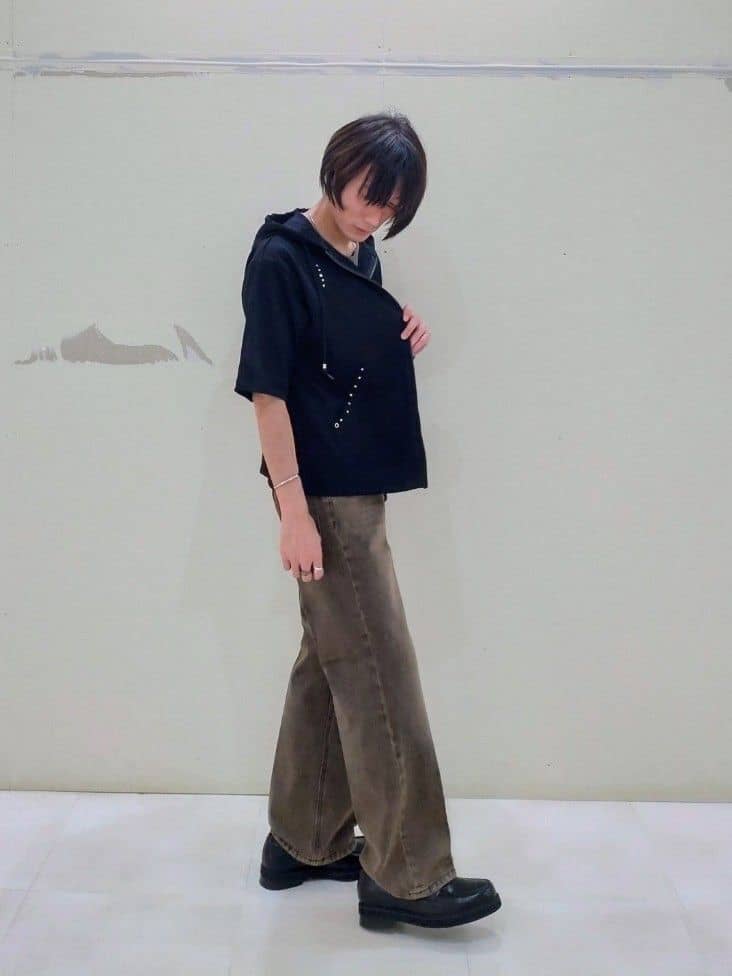 KENさんの「tk.TAKEO KIKUCHI｜スタッズ ダブルZIPパーカ」を使ったコーディネート