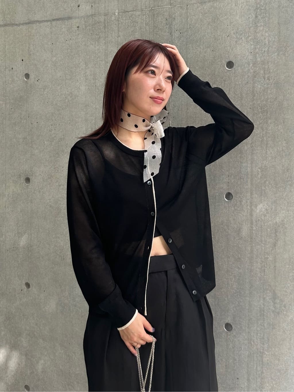 RINAさんの「OPAQUE.CLIP｜配色シアークルーニットカーディガン【洗濯機洗い可／抗ピル】」を使ったコーディネート