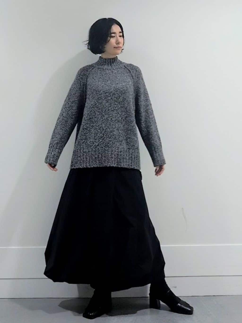 ミズタさんの「UNTITLED｜【着回しが効く／オンオフアウター】ウールショートコート」を使ったコーディネート