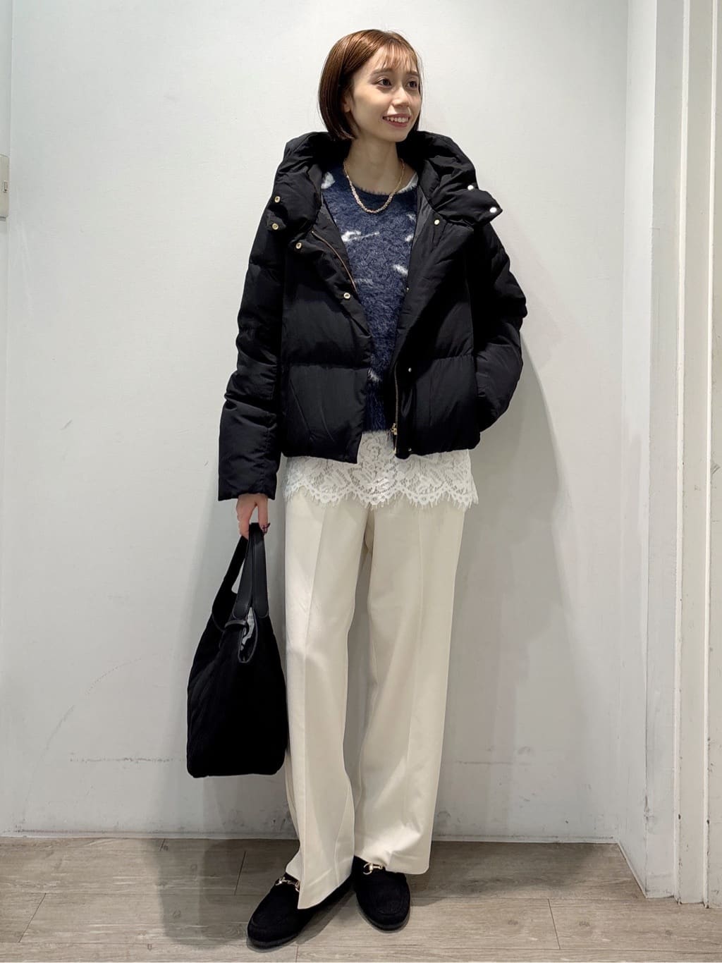 ぶまりんさんの「OPAQUE.CLIP｜アート柄シャギーニット【洗濯機OK】」を使ったコーディネート