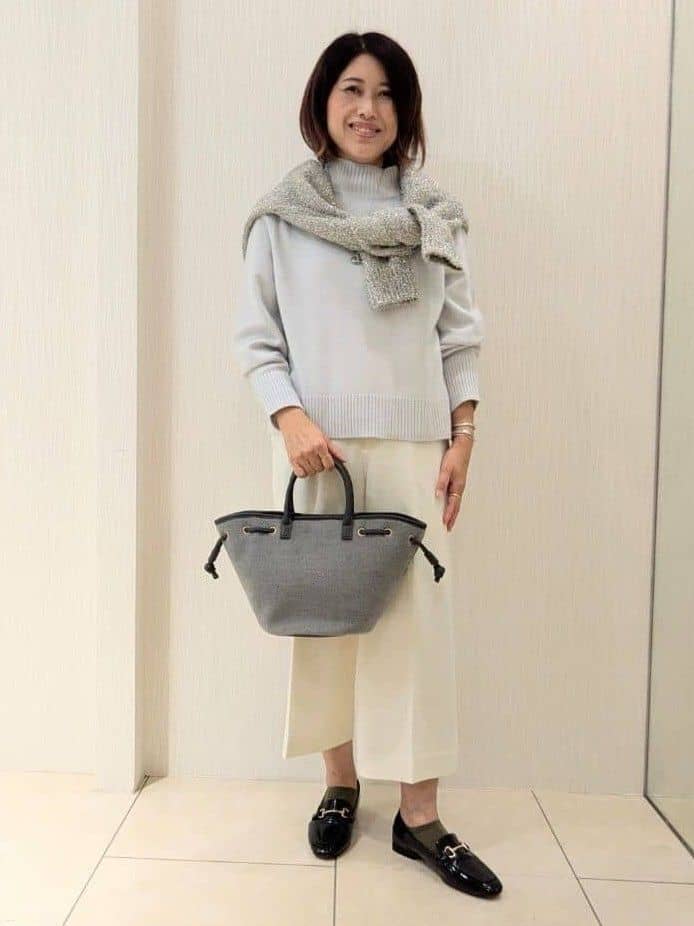 u-macoさんの「UNTITLED｜【8色展開/洗える】ウールカシミヤ ハイネックニット」を使ったコーディネート