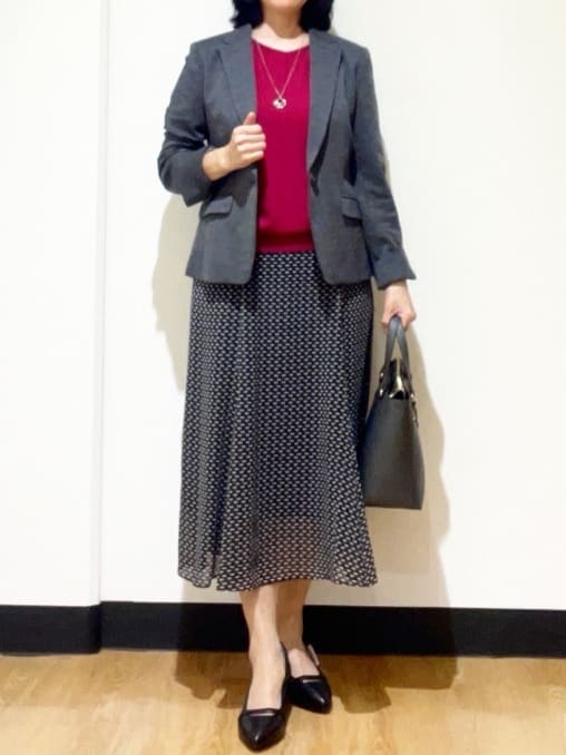 フクさんの「Reflect｜【寒暖差対策に◎／手洗い可／旅行や通勤に】フード付きシアーカーディガン」を使ったコーディネート