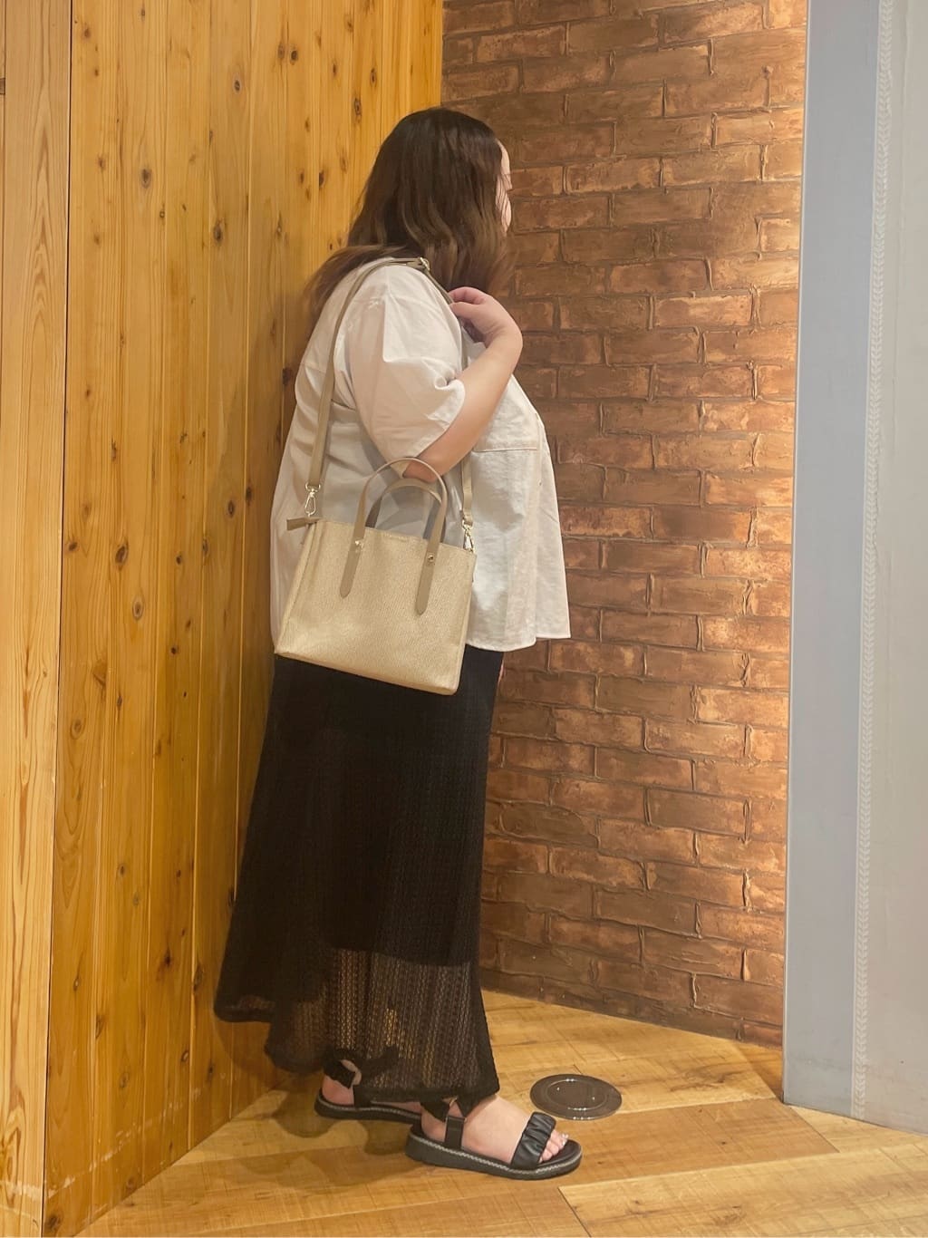 Risaさんの「SHOO･LA･RUE｜【2WAY】裏地を外してレイヤードにも! レース調スカート」を使ったコーディネート