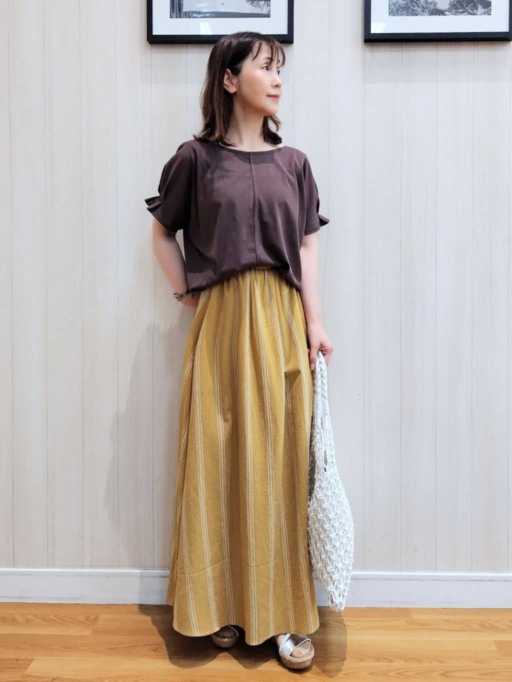 yseさんの「SHOO･LA･RUE｜【S-LL/UV/プチプラ】お袖タックで好印象 デザインTシャツ」を使ったコーディネート