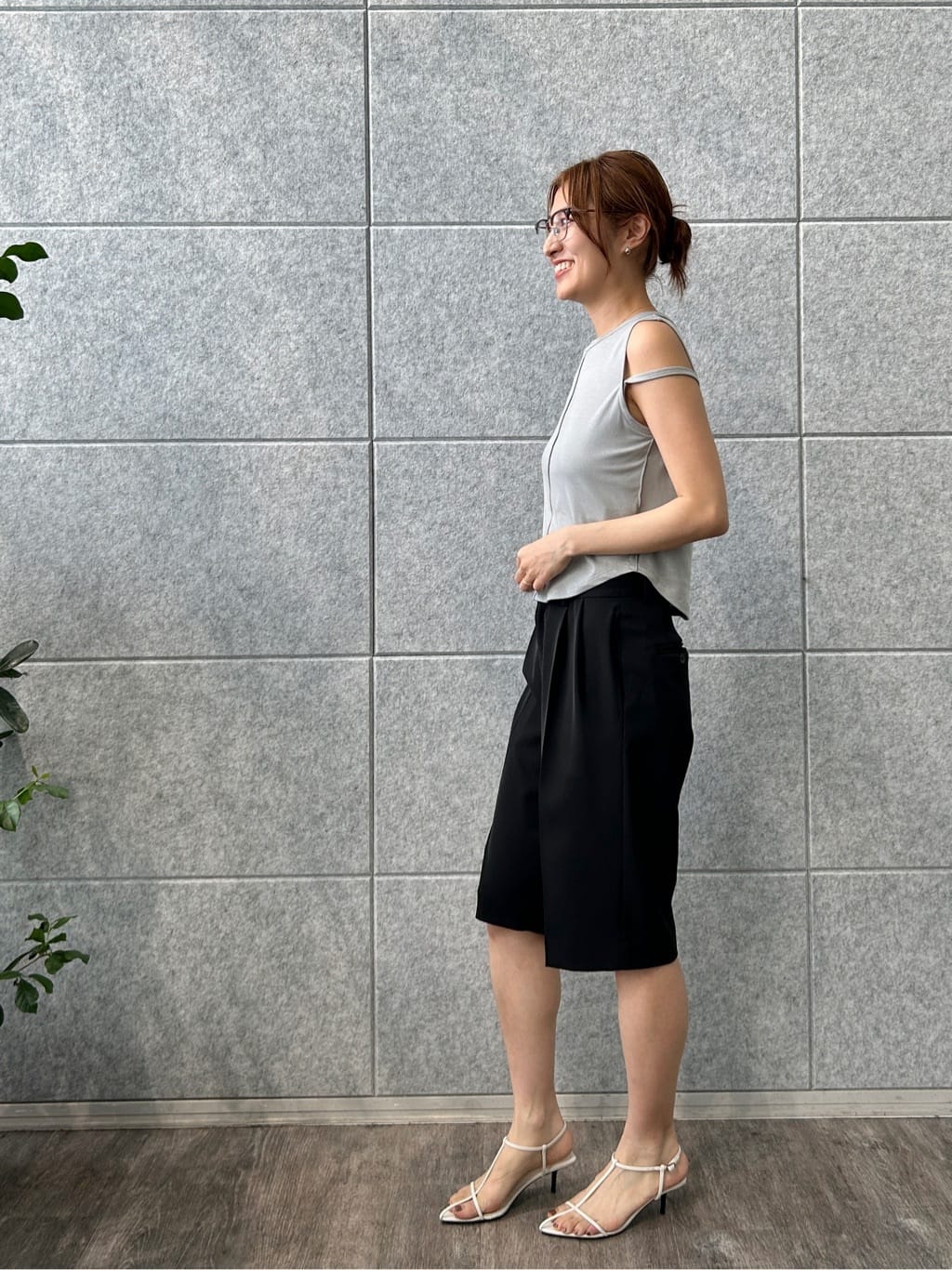 harunaさんの「CODE A｜Urban Tailor shorts」を使ったコーディネート