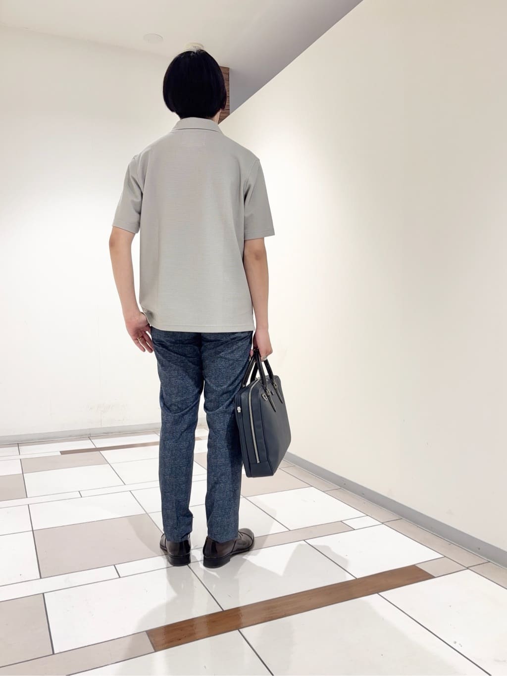 及川さんの「TAKEO KIKUCHI｜【抗菌防臭／9色5サイズ展開】ハニカムメランジ ポロシャツ」を使ったコーディネート