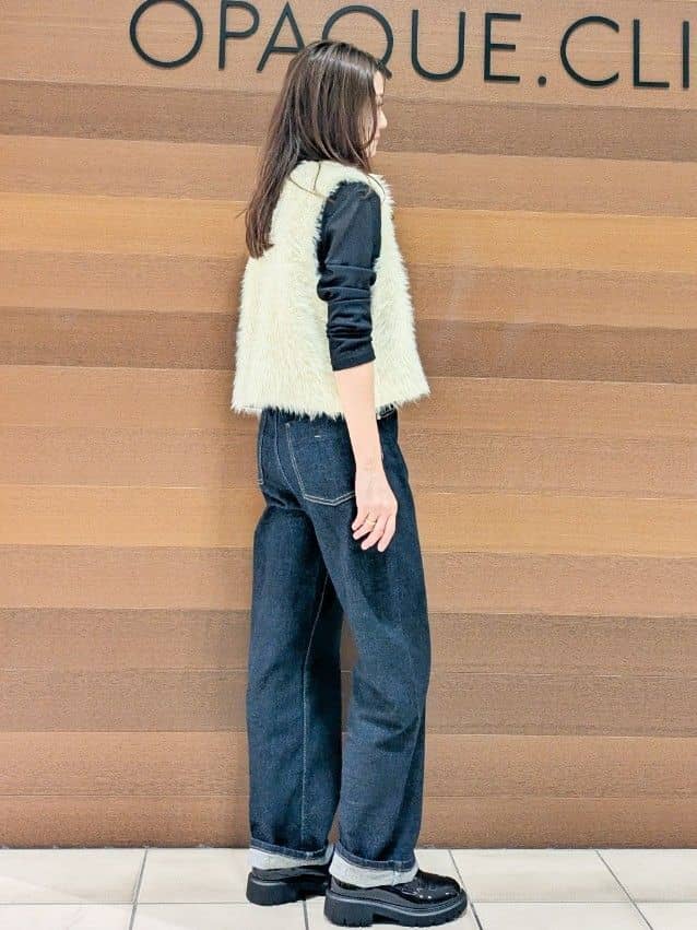 machiさんの「OPAQUE.CLIP｜シアーラウンドネックカットソー【洗濯機洗い可】」を使ったコーディネート