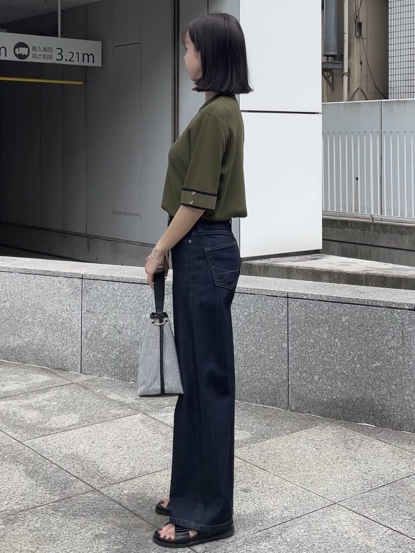NATSUMIさんの「grove｜【SOMETHING&times;grove別注】LISAWIDE DENIM PANTS」を使ったコーディネート