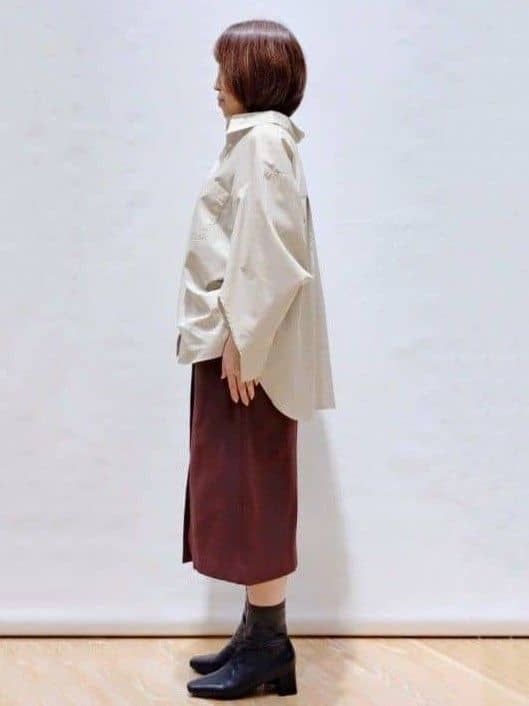 Youさんの「OPAQUE.CLIP｜ミドル丈タイトスカート【洗濯機OK】」を使ったコーディネート
