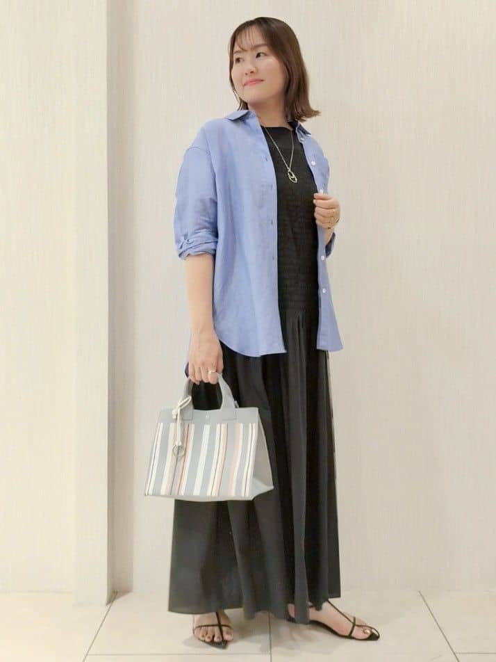 naokoさんの「UNTITLED｜【手洗い可】マルチストライプニットバッグ」を使ったコーディネート