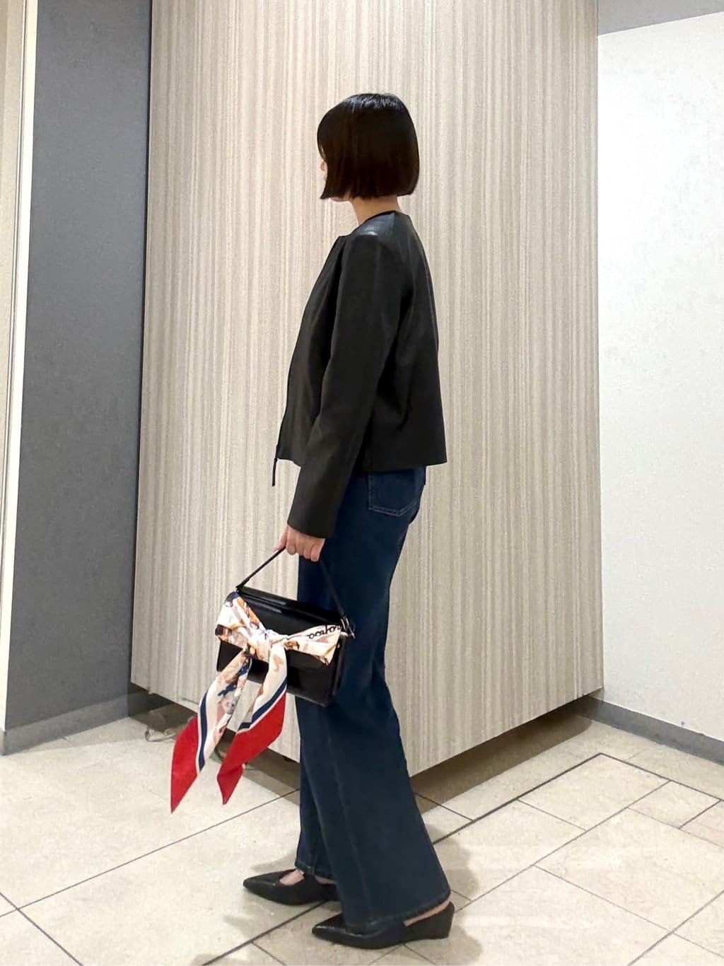 Itoさんの「UNTITLED｜【グレー/ブルー/ジーンズ】ソフトワイドデニムパンツ」を使ったコーディネート