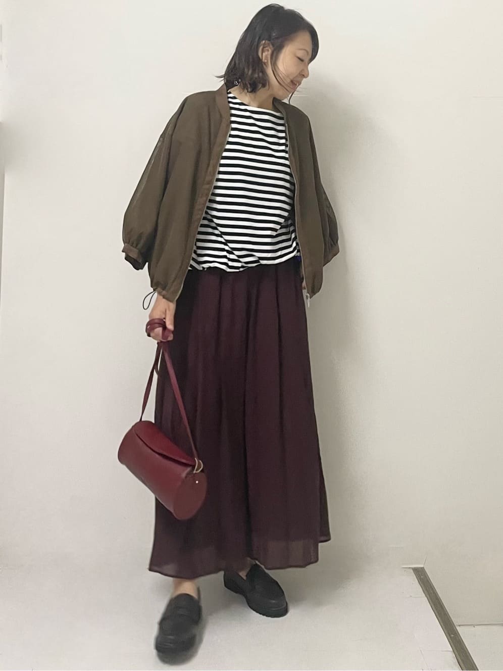 ISOさんの「Dessin｜【ウエストゴム/洗える】シアーエアリーパンツ」を使ったコーディネート