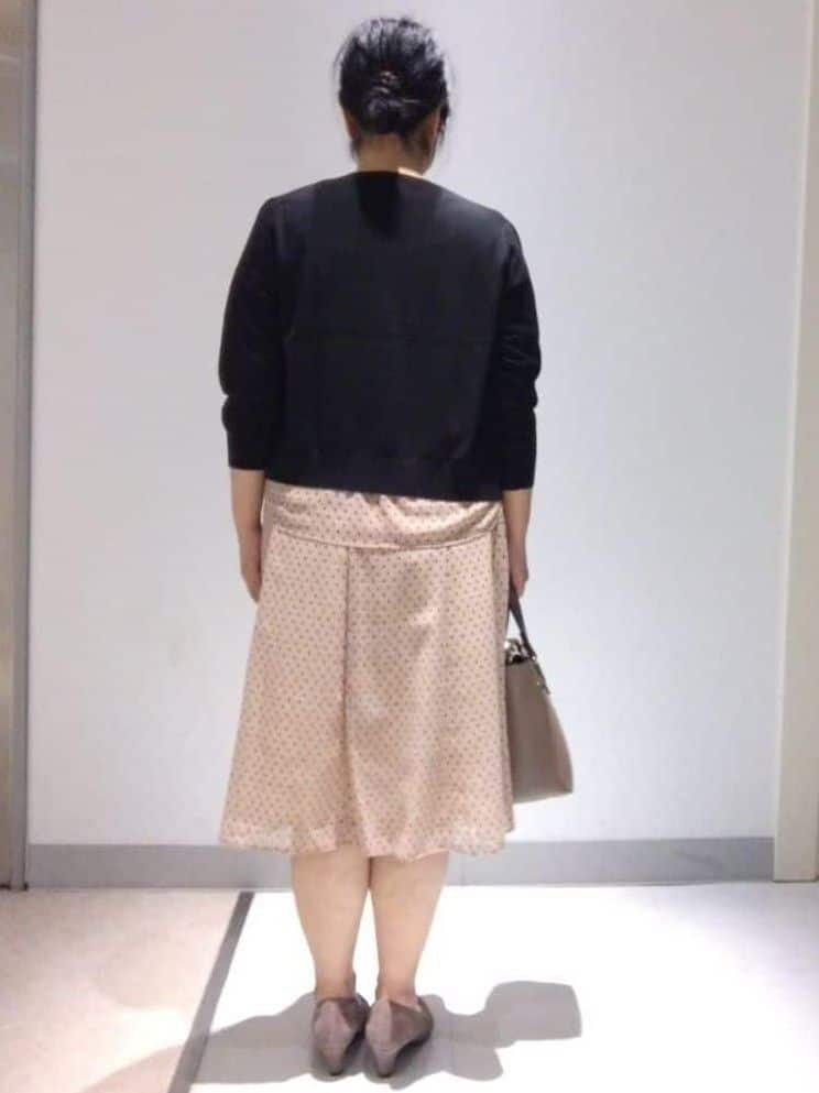 sakoさんの「Reflect｜【マシンウォッシュ可／セットアップ可】コツキ柄プリントブラウス」を使ったコーディネート