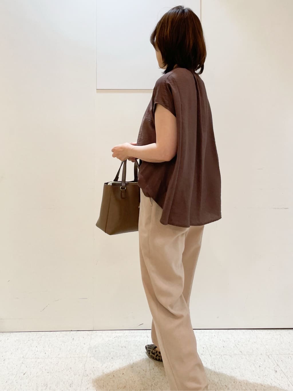 めいさんの「Reflect｜【二の腕さりげなくカバー】バンドカラーブラウス」を使ったコーディネート