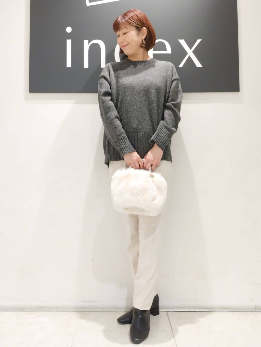 n.さんの「index｜ウォームストレッチテーパードパンツ【洗濯機OK／防シワ／吸湿発熱】《XS～3L》」を使ったコーディネート