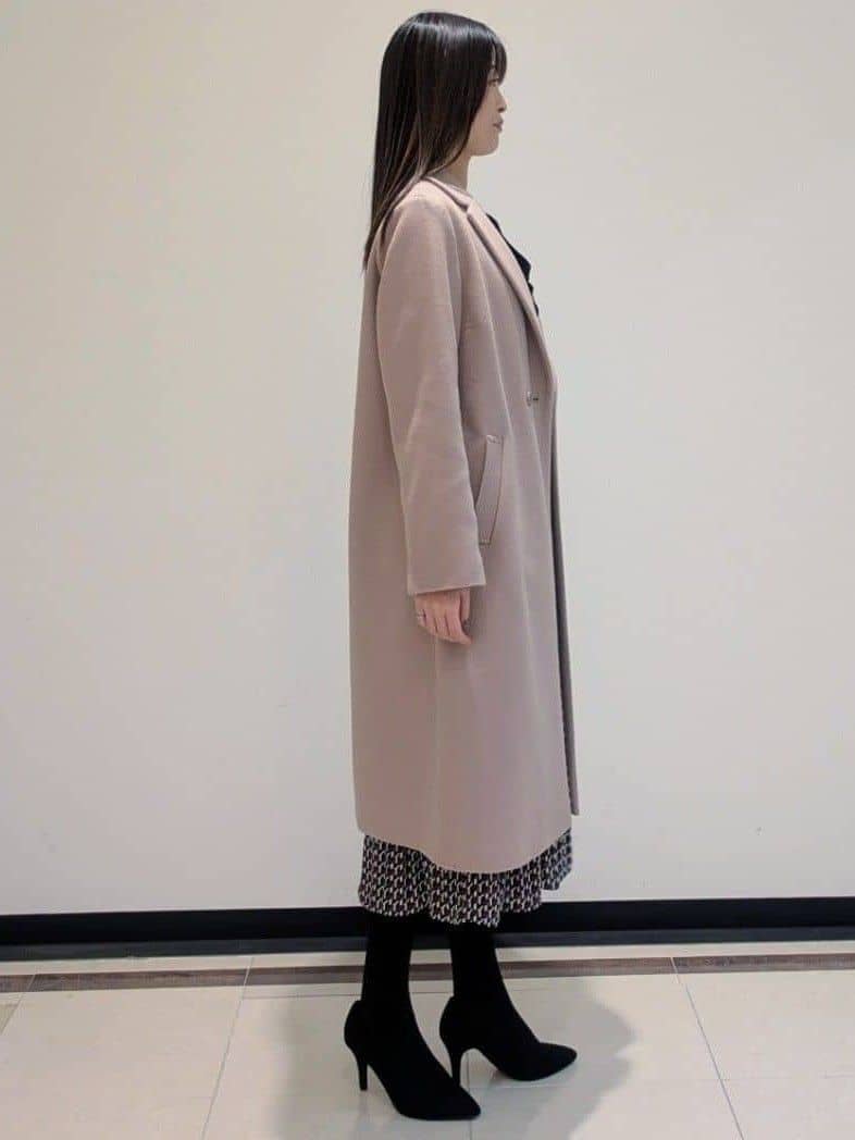 mikiさんの「COUP DE CHANCE｜【リボン取り外し可】幾何柄プリーツワンピース」を使ったコーディネート