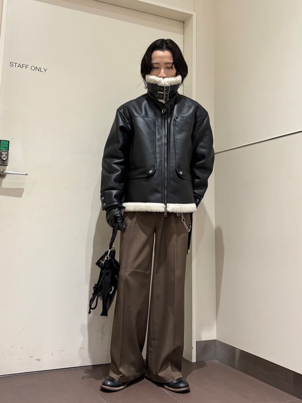 ナノシーさんの「tk.TAKEO KIKUCHI｜ワイドストレートパンツ」を使ったコーディネート