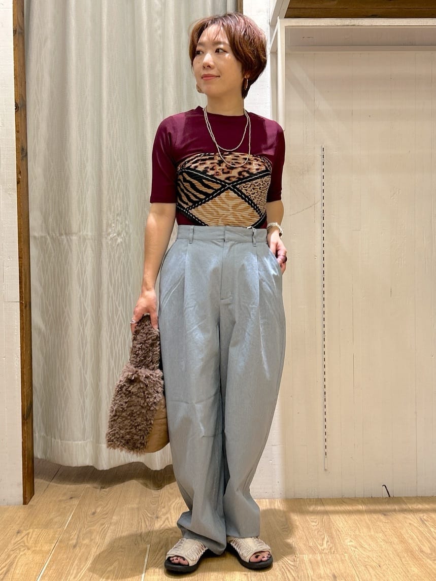 ga_riさんの「THE SHOP TK｜5分袖シアーTシャツ【二の腕カバー/洗濯機OK】」を使ったコーディネート