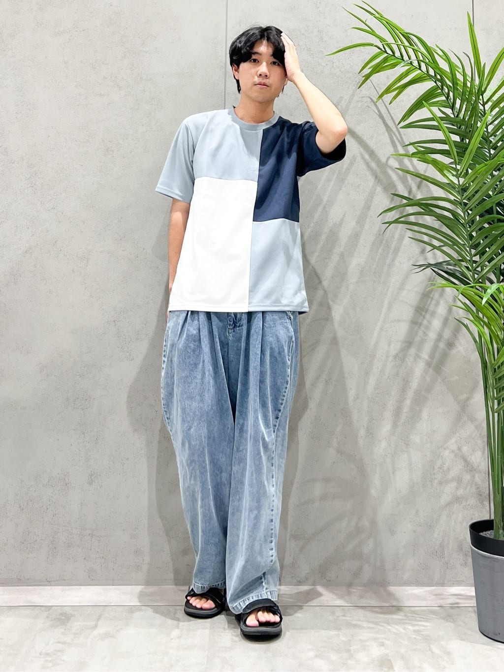 SHI-MAさんの「THE SHOP TK｜ツイルブロッキング 半袖Tシャツ 洗濯機OK」を使ったコーディネート
