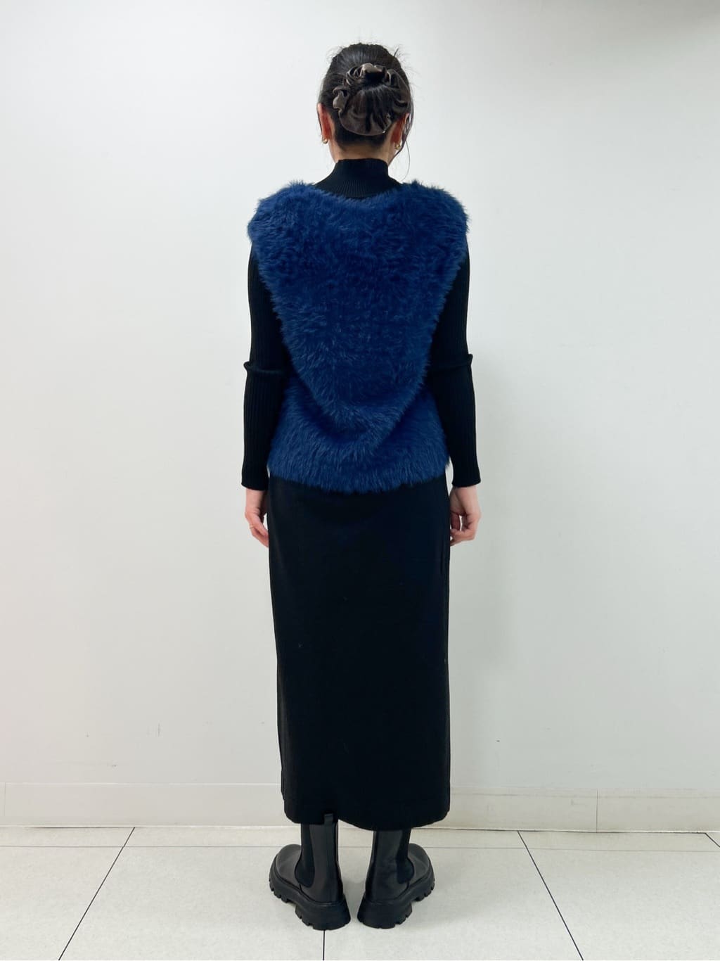 Kaiさんの「Dessin｜【2点セット・洗える】シャギーベストニットワンピース」を使ったコーディネート