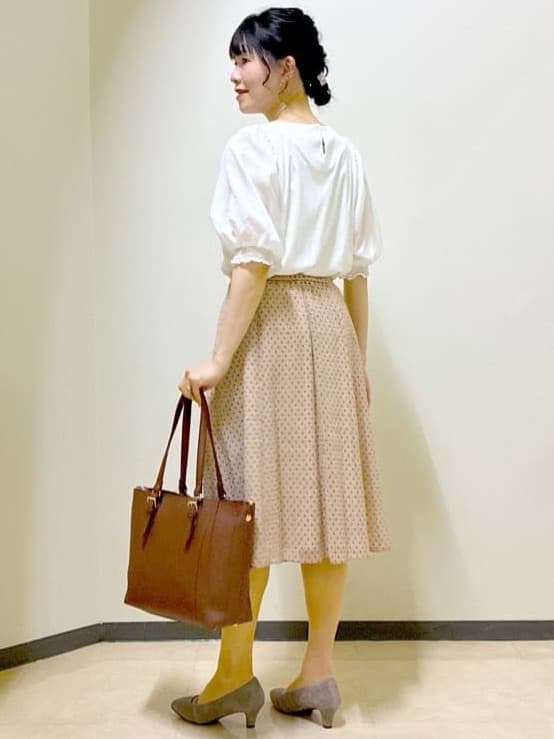  beni_gingerさんの「Reflect｜【マシンウォッシュ可／セットアップ可】コツキ柄プリントフレアスカート」を使ったコーディネート