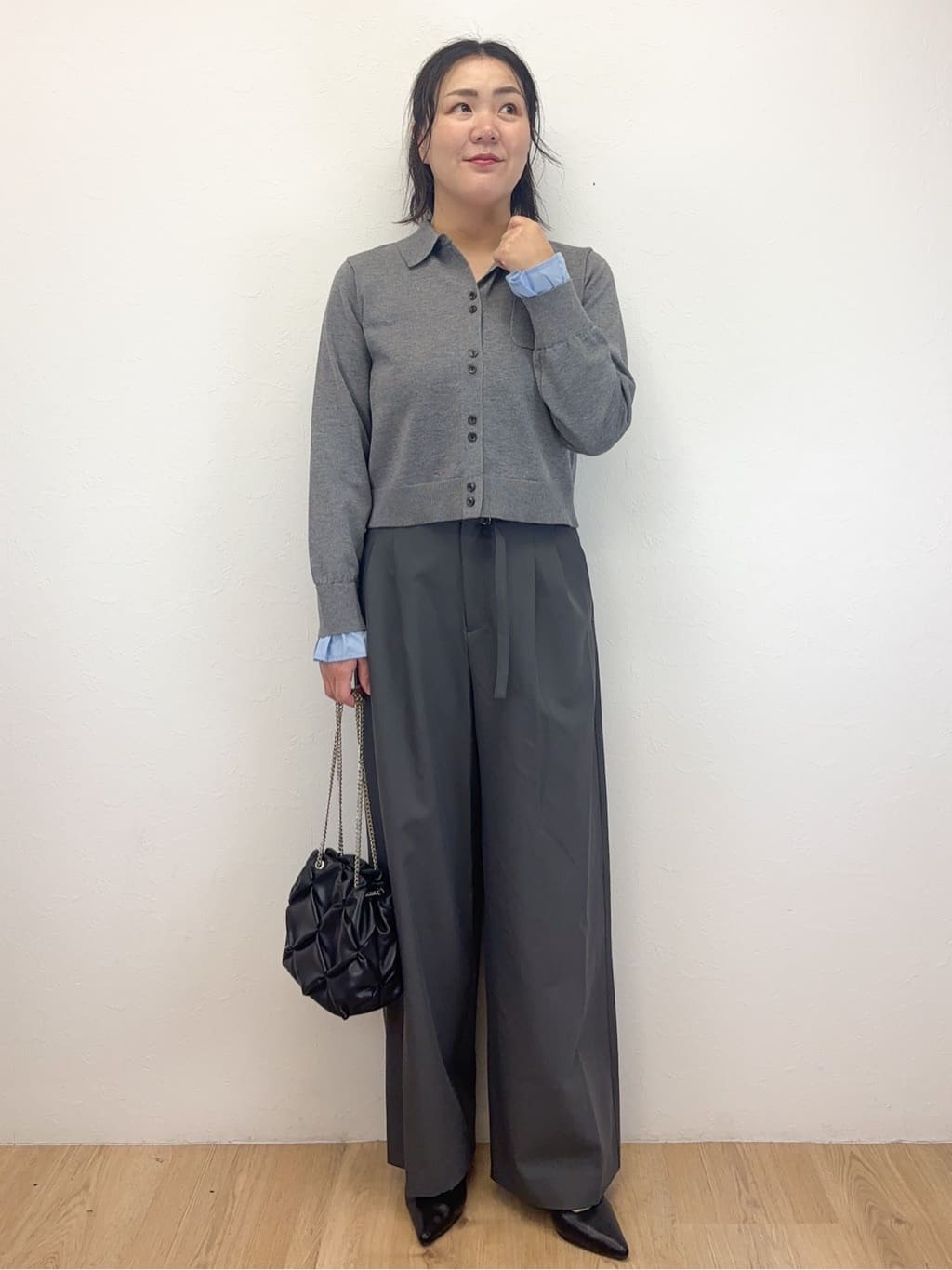Takeさんの「OPAQUE.CLIP｜ベルト付きタックワイドパンツ【洗濯機OK】」を使ったコーディネート