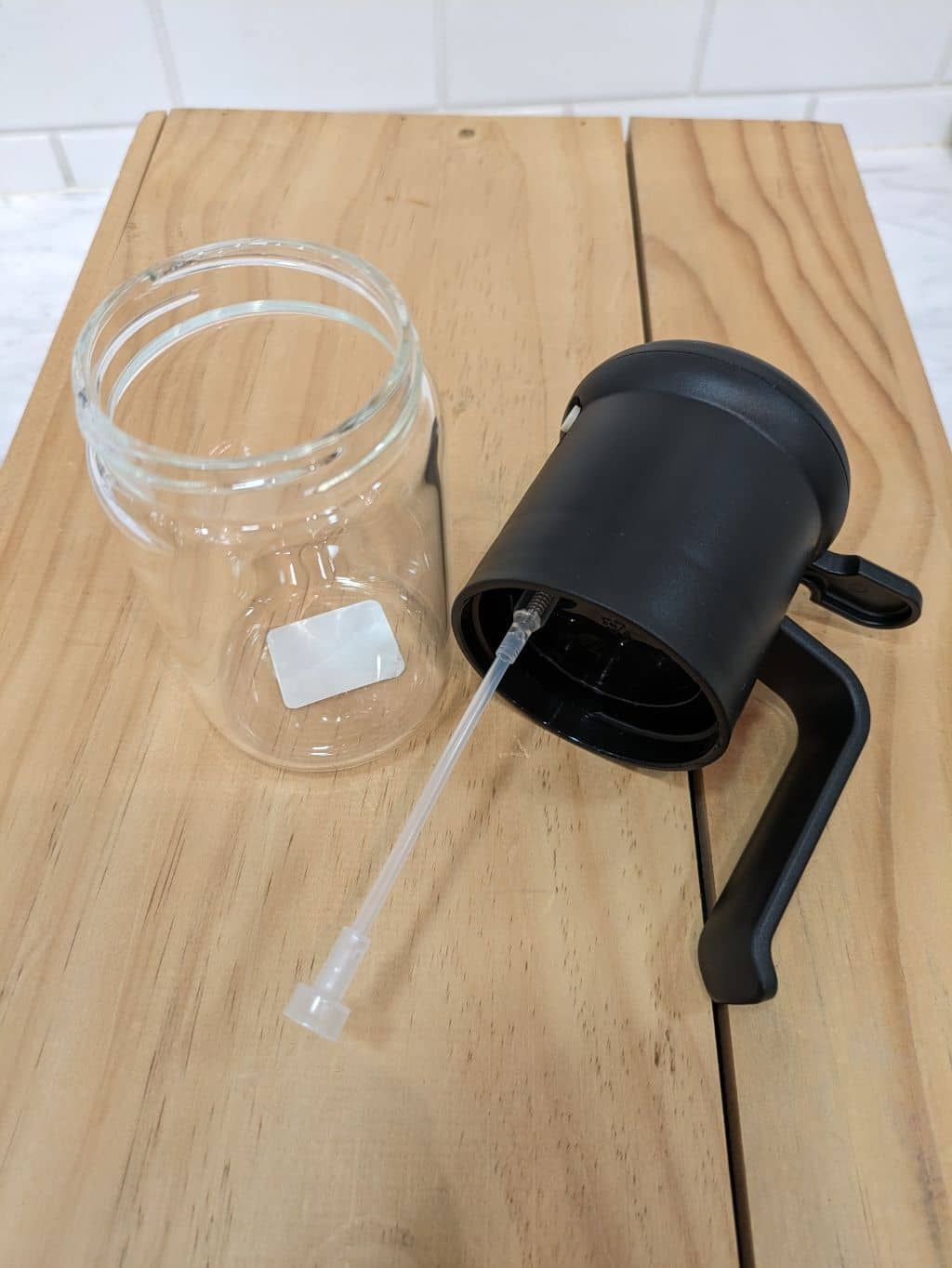 タエさんの「212 KITCHEN STORE｜耐熱ガラスオイルスプレー BK ＜atomico  アトミコ＞」を使ったコーディネート
