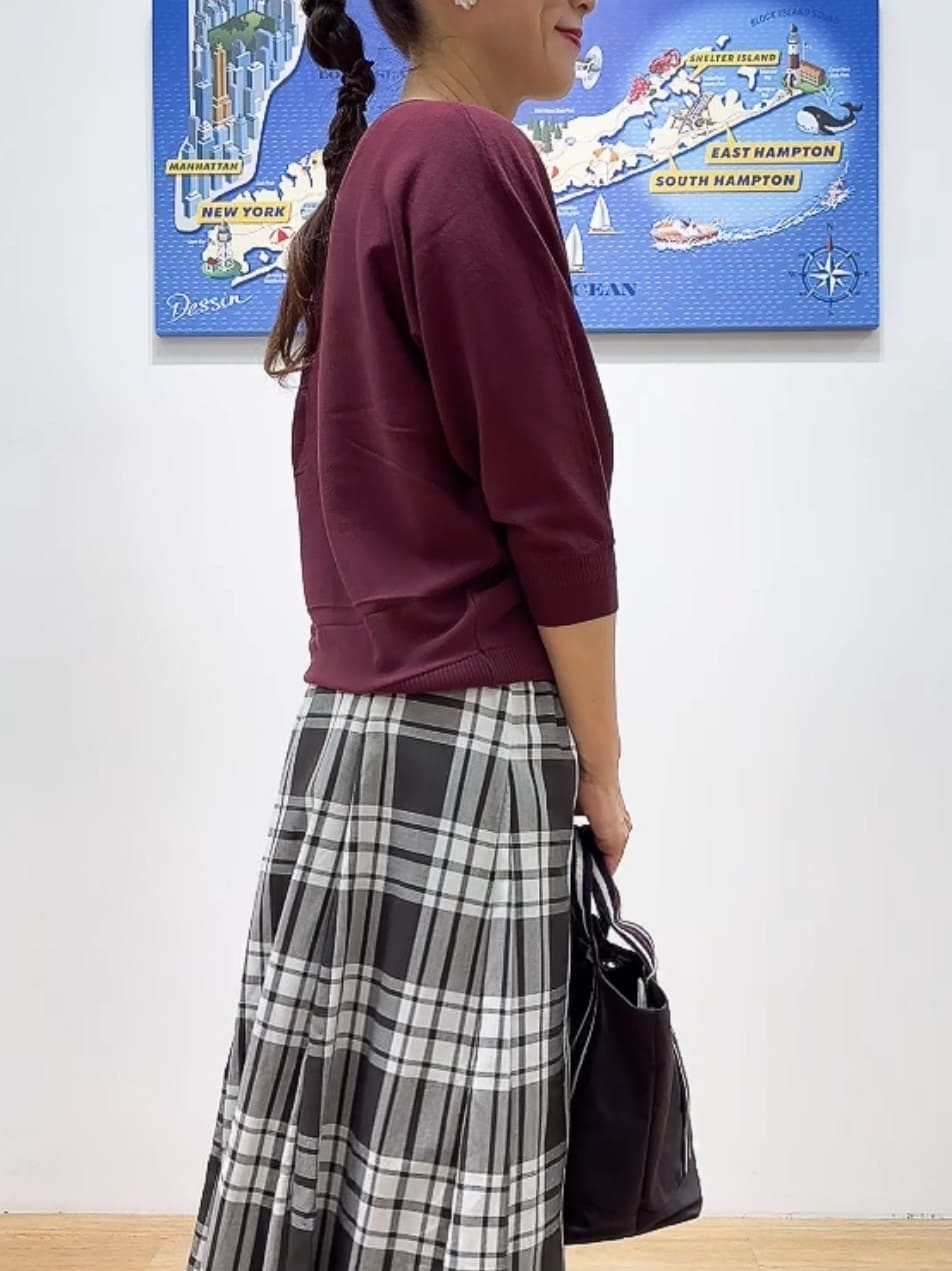 Yasucoさんの「Dessin｜【洗える】後ろボタンニットプルオーバー七分袖」を使ったコーディネート