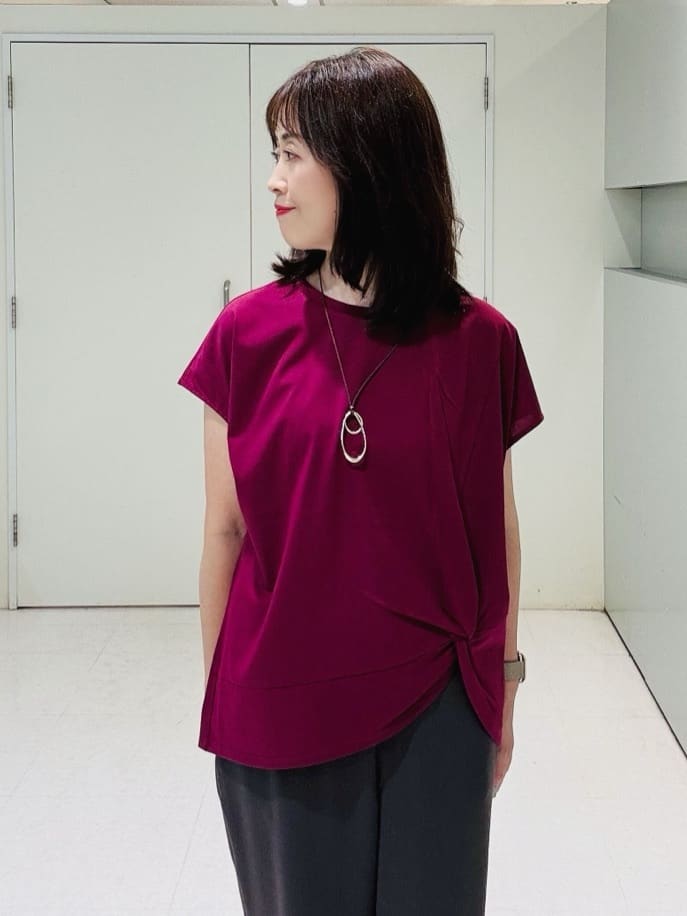 makiさんの「UNTITLED｜【洗える/Tシャツ】ツイストプルオーバー」を使ったコーディネート