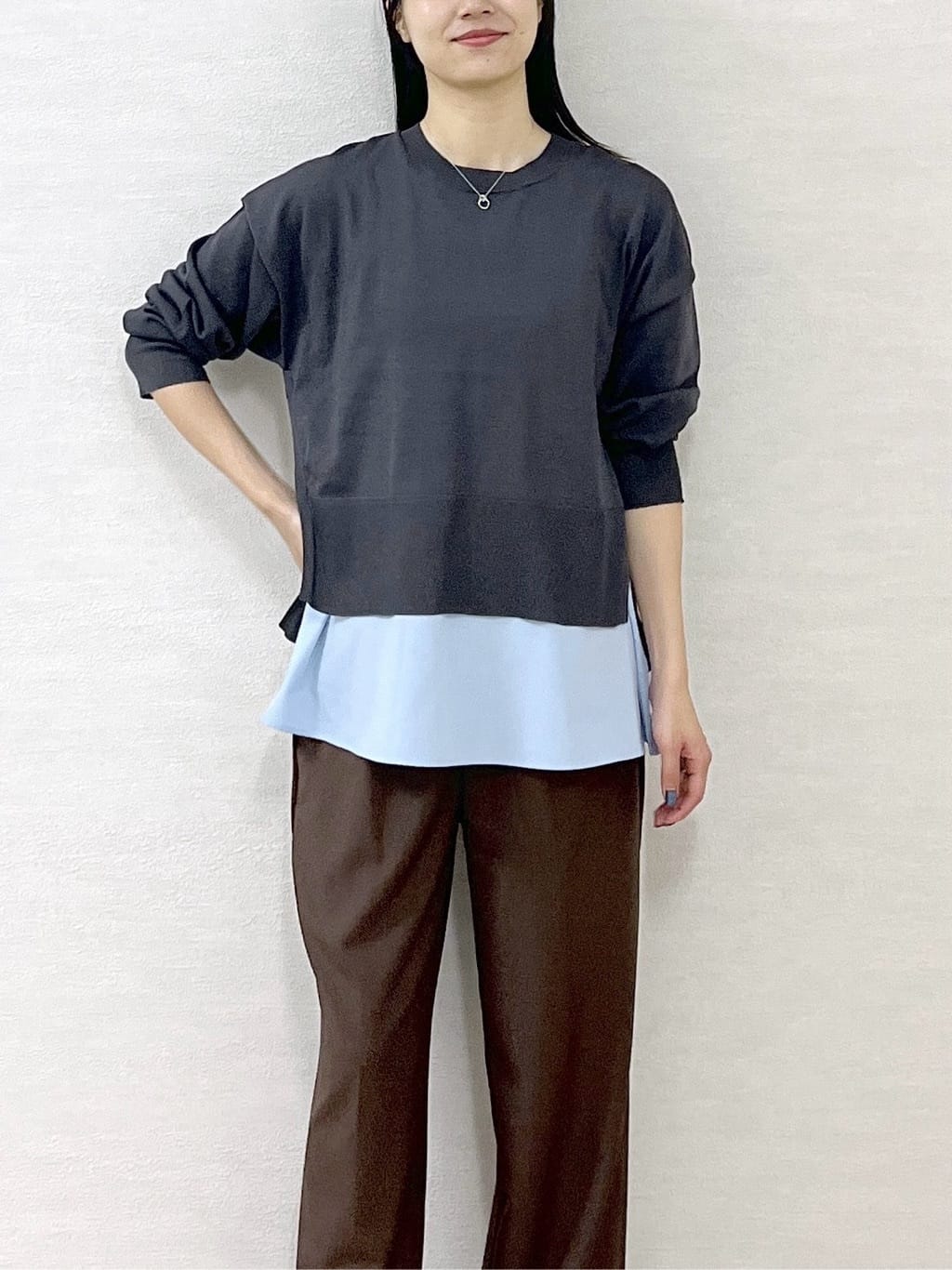 sachikoさんの「OPAQUE.CLIP｜《ツインセット》リラクシーサイドスリットニット&times;ドッキングタンク【洗濯機洗い可】」を使ったコーディネート