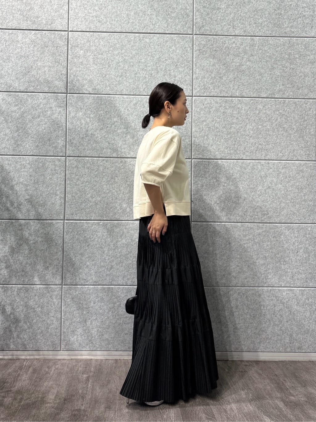 ayanoさんの「INDIVI｜フォルムスリーブカットソー」を使ったコーディネート