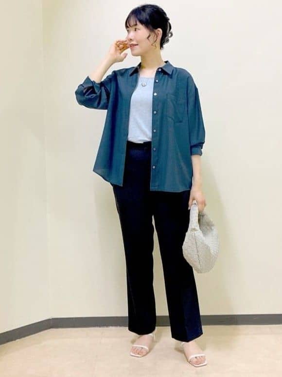  beni_gingerさんの「Reflect｜【マシンウォッシュ可】リネンライクフレアパンツ」を使ったコーディネート