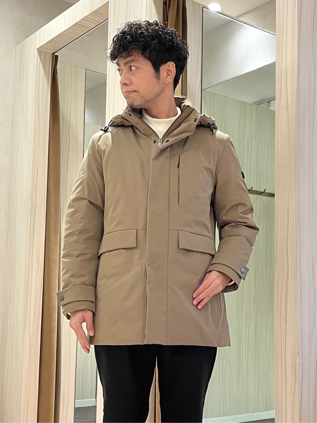 URAさんの「TAKEO KIKUCHI｜【None Of Stress】ストレッチ ダウンブルゾン」を使ったコーディネート