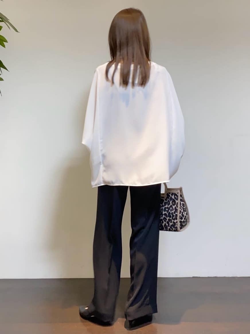 tomoさんの「UNTITLED｜ビッグオーバルネックレス」を使ったコーディネート
