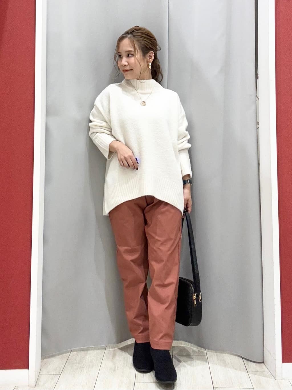 shioさんの「SHOO･LA･RUE｜【S-LL】大人綺麗 レザー調リブブルゾン」を使ったコーディネート