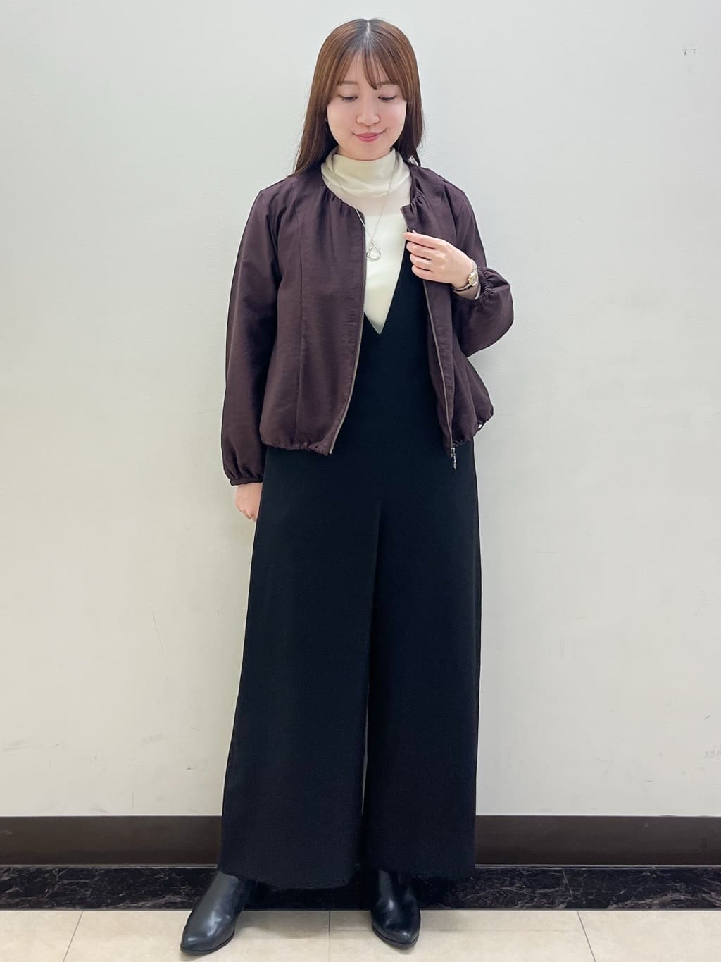 mikikoさんの「Reflect｜【レイヤードスタイルのインナーに◎】タートル&times;ラグランスリーブプルオーバー」を使ったコーディネート