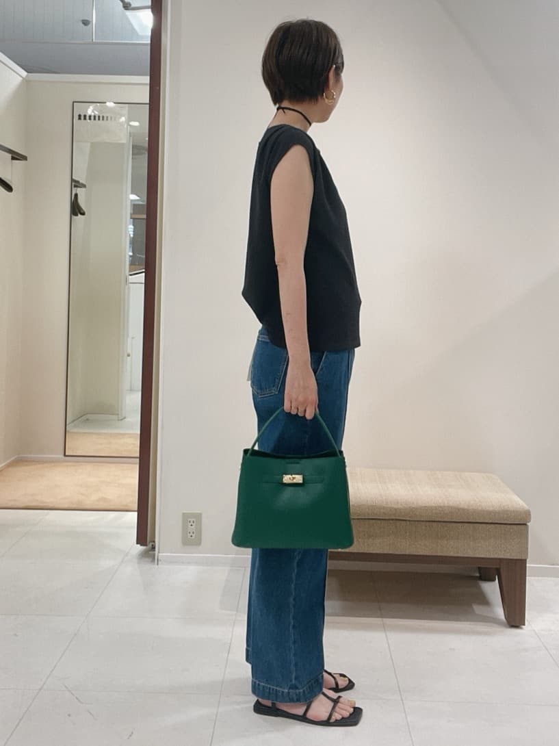 IWAMOさんの「UNTITLED｜【ジャージ素材】インナードッキングシアーカットソー」を使ったコーディネート