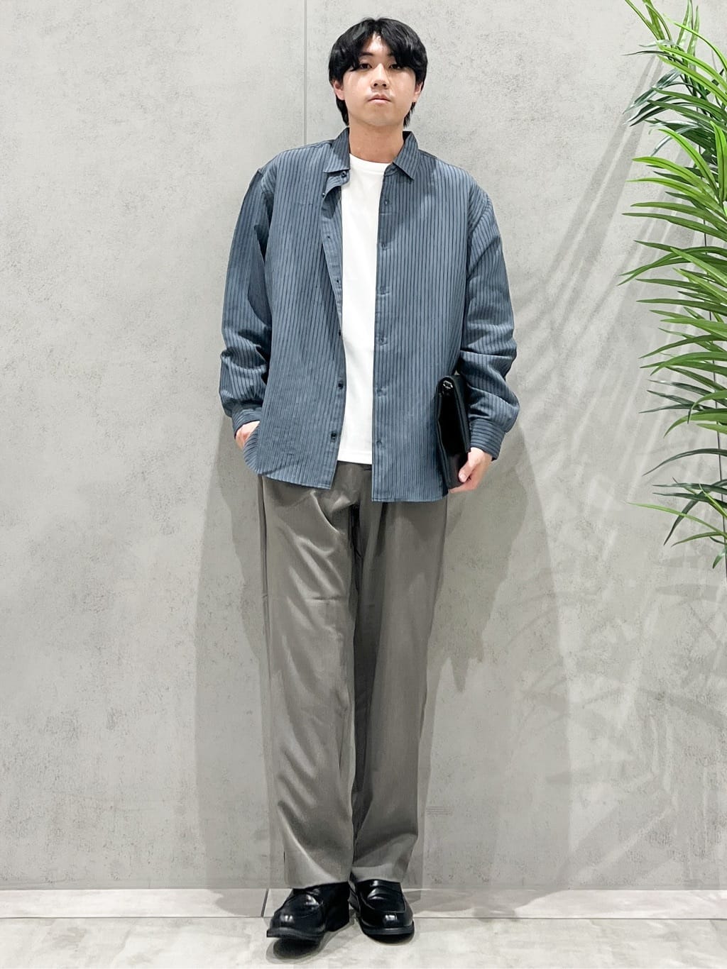 SHI-MAさんの「THE SHOP TK｜チェック＆ストライプ アソート長袖シャツ【洗濯機OK】」を使ったコーディネート