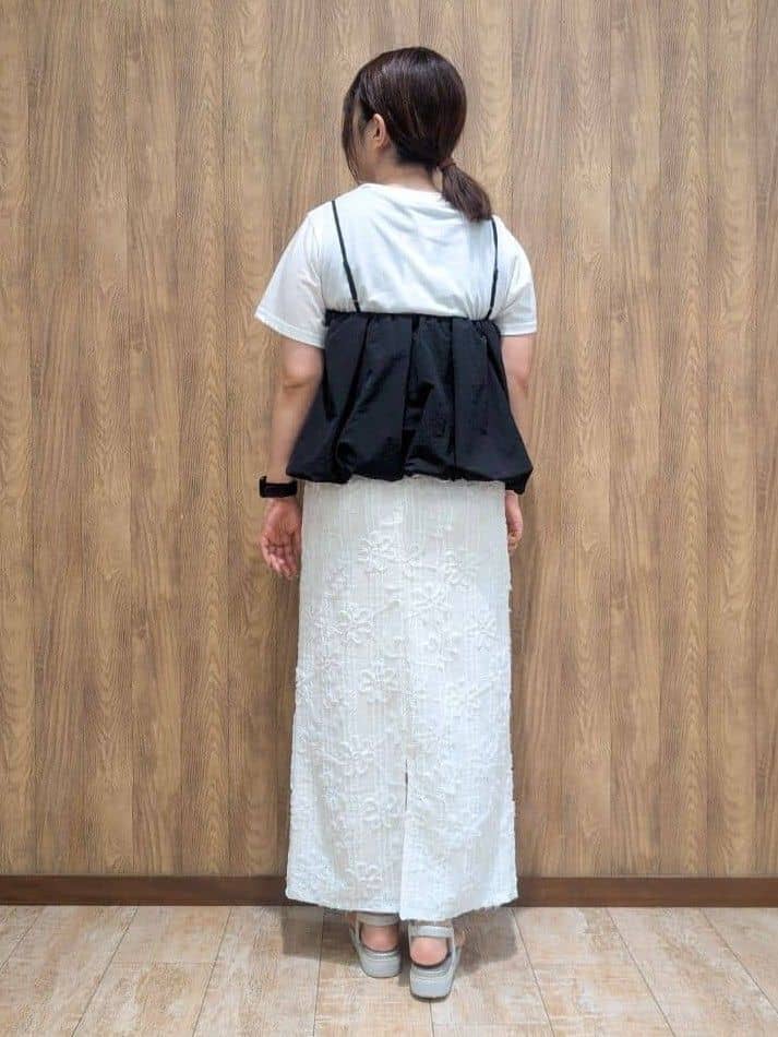 ｍｉｓａｋｉさんの「SHOO･LA･RUE｜」を使ったコーディネート