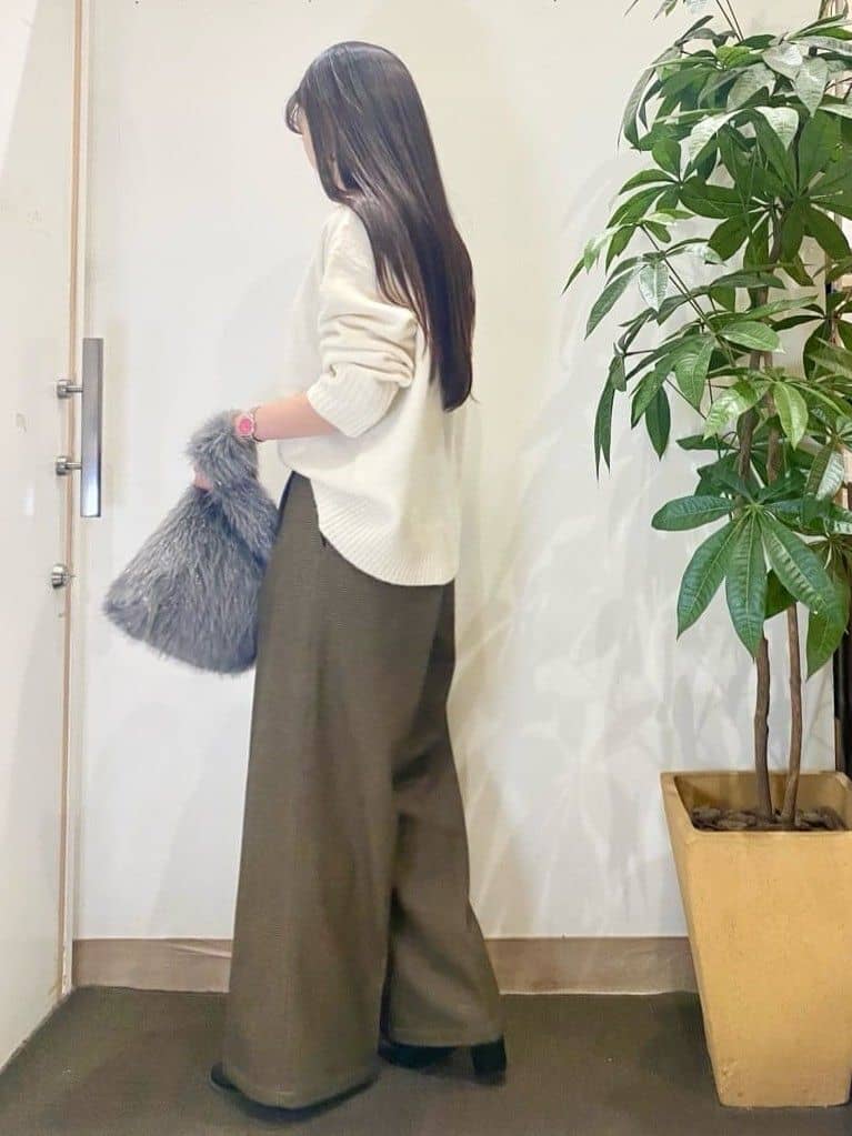 AYUMIさんの「SHOO･LA･RUE｜ストレッチブーツ」を使ったコーディネート