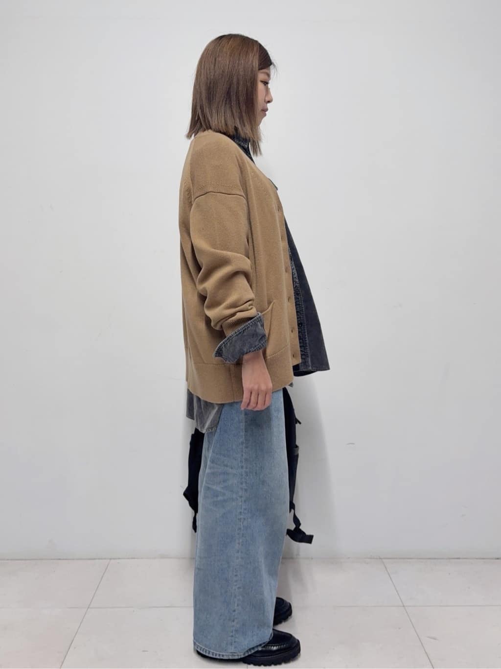 Nishijimaさんの「DRESSTERIOR｜レタードニットカーディガン」を使ったコーディネート