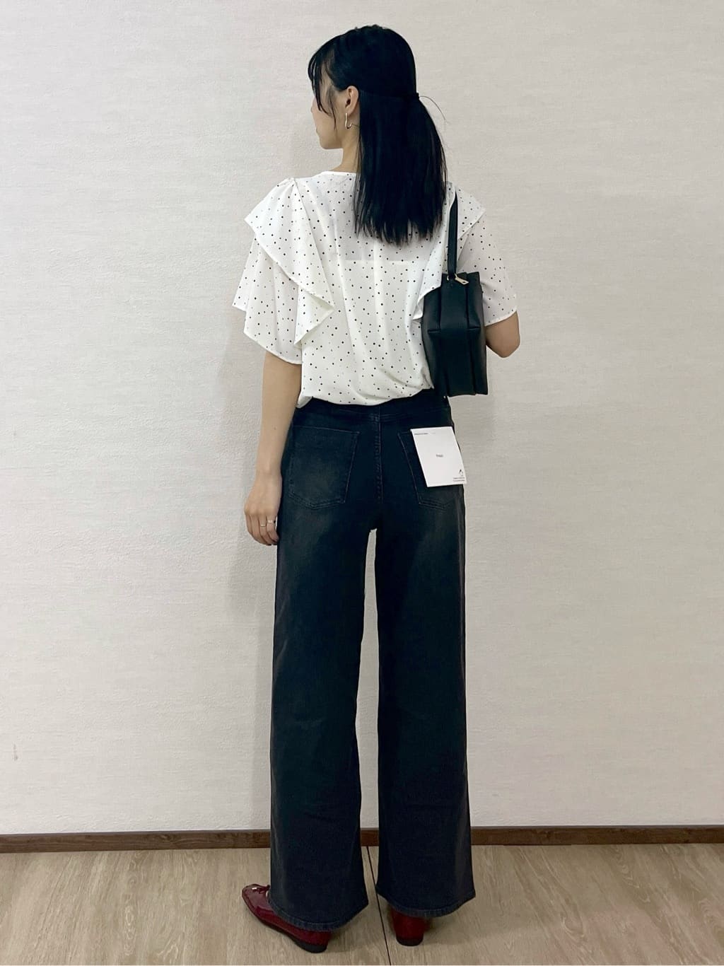 sachikoさんの「OPAQUE.CLIP｜ランダムドットフリルブラウス【洗濯機洗い可】」を使ったコーディネート